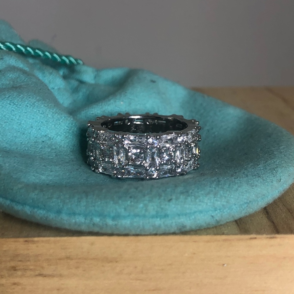 4ct multi stone extra wide eternity band - Picture 8 of 9